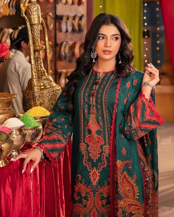 Rang-e-Mahal – Premium Digital Print Three Piece