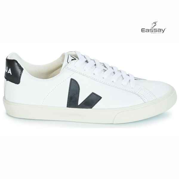 Veja Esplar white with black accents