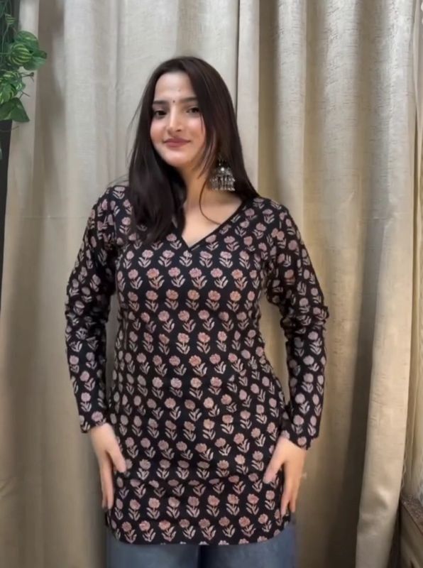 Trendy Short Kurti
