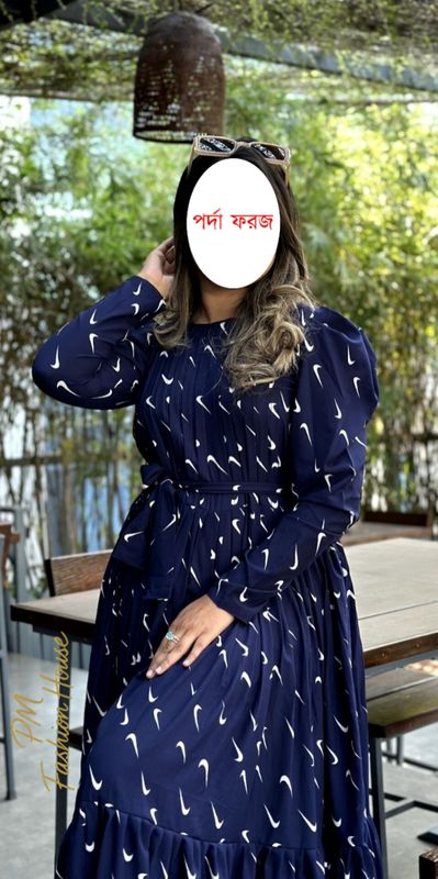 ফ্লোরাল গাউন