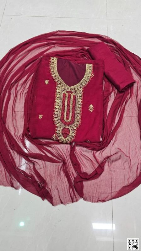 সেমী স্টিচড জর্জেট এমব্রয়ডারি থ্রী পিস