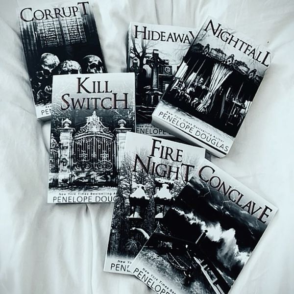 Devil's Night Series(6 Books) by Penelope Douglas