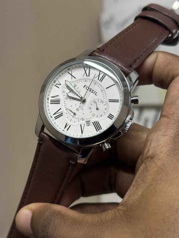 FOSSIL GRANT CHRONO WHITE DIAL BROWN DIAL