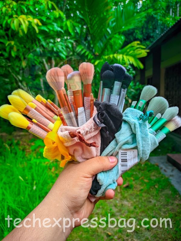 Makeup Brushes Set13 PCS Eye Shadow Foundation Women Cosmetic Powder Blush Blending Beauty Make Up Tool
