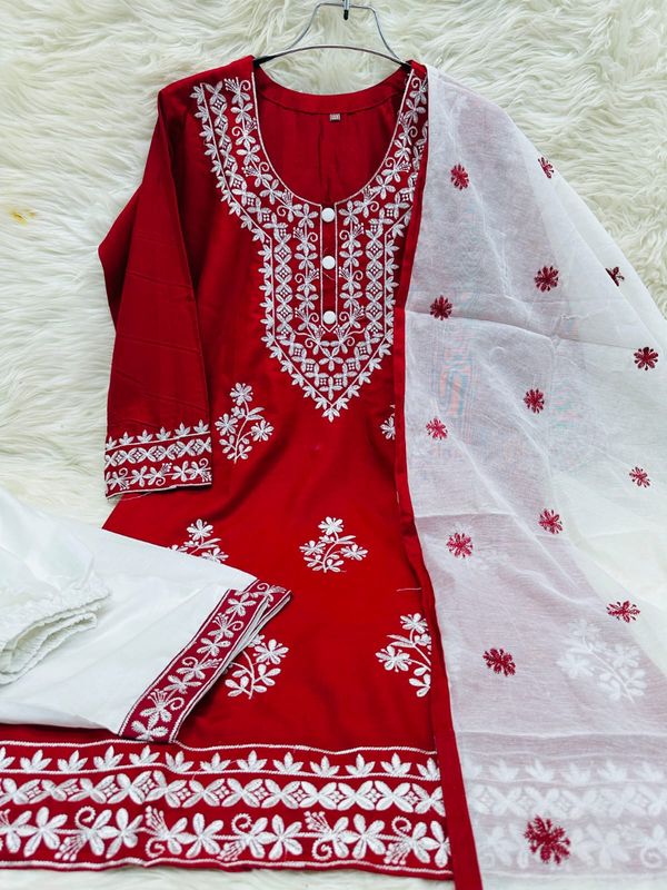 Chicken Kari Neckless Three Piece