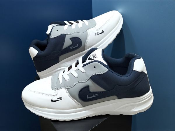 Premium Fashionable Sneakers (ADS-31)