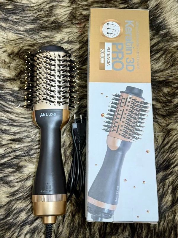 2000W Pro Keratin pro hair dryer brush