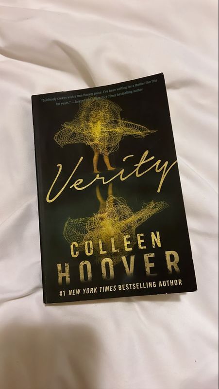 Verity by Colleen Hoover