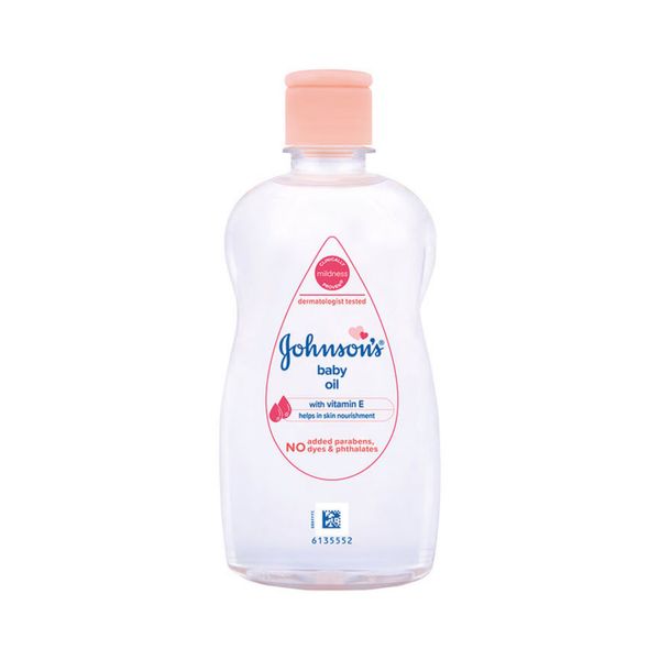 Johnson's Baby Oil with Vitamin E – 100ml - 16715
