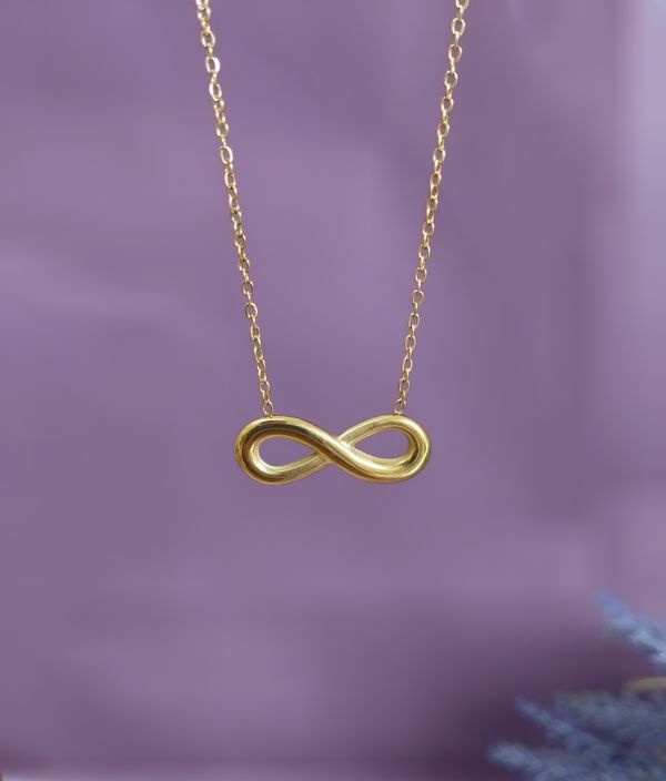Infinity pendant necklace