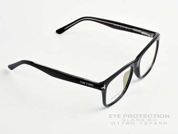 Tom Ford Brand Eyeglass ITALY Design