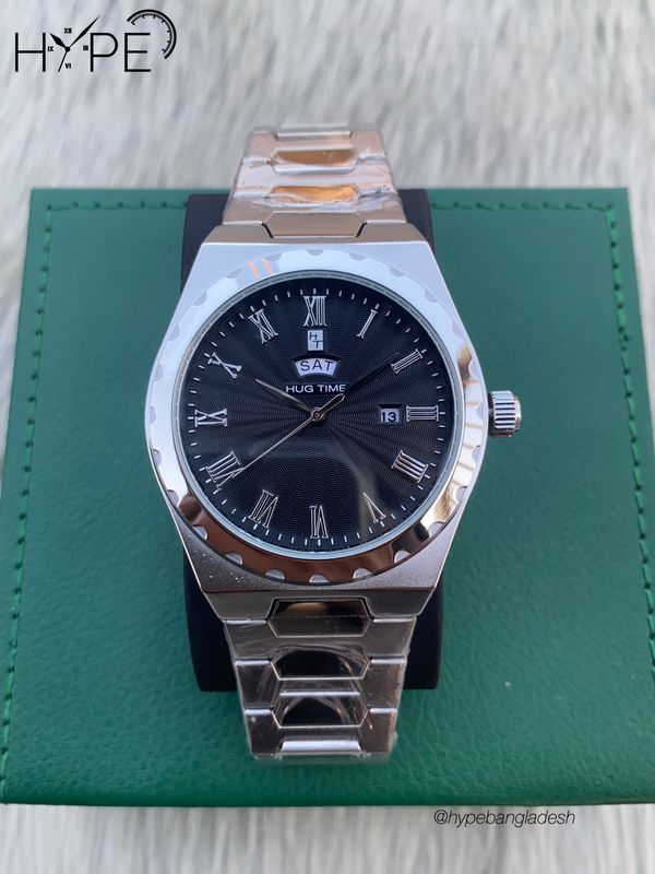 Hug Time daydate quartz (Black Dial)