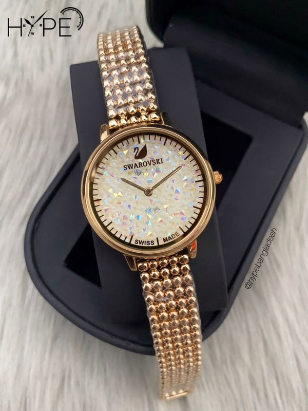Swarovski ladies watch (gold)