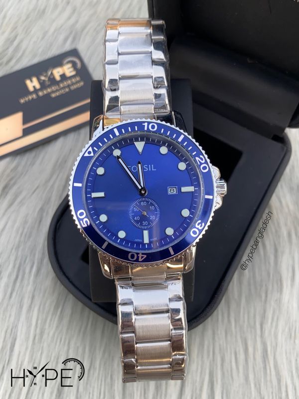 Fossil Quartz (blue dial)