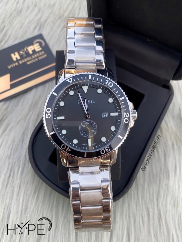 Fossil Quartz ( black dial)