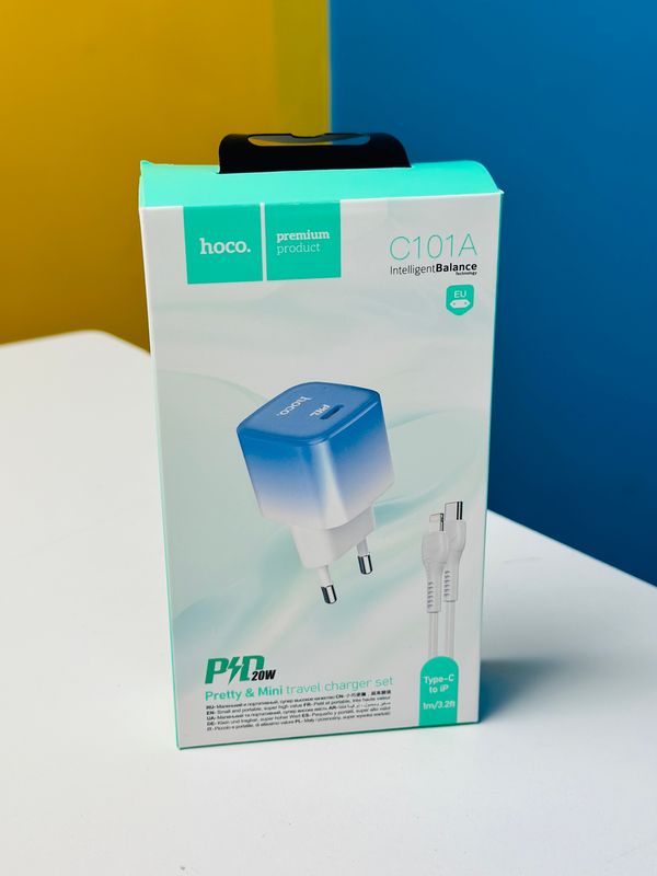 Hoco C101A PD 20W Fast Mini Travel Charger Adapter With Type C To Lightning Cable