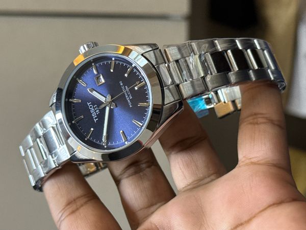 TISSOT CHAIN DATE BLUE DIAL