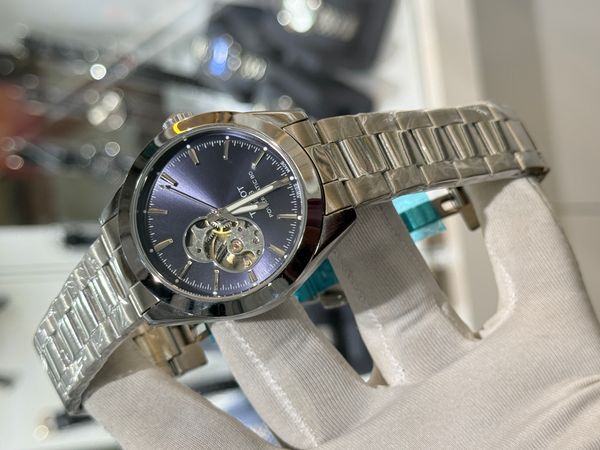 TISSOT AUTOMATIC CHAIN BLUE DIAL SILVER CASE