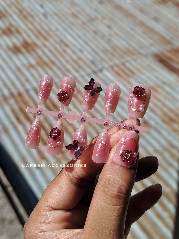 Press on Nails (Butterfly)
