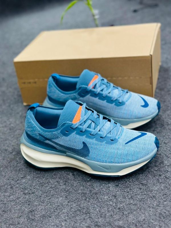 Nike ZoomX Invincible Flynit Run 3 (1:1)