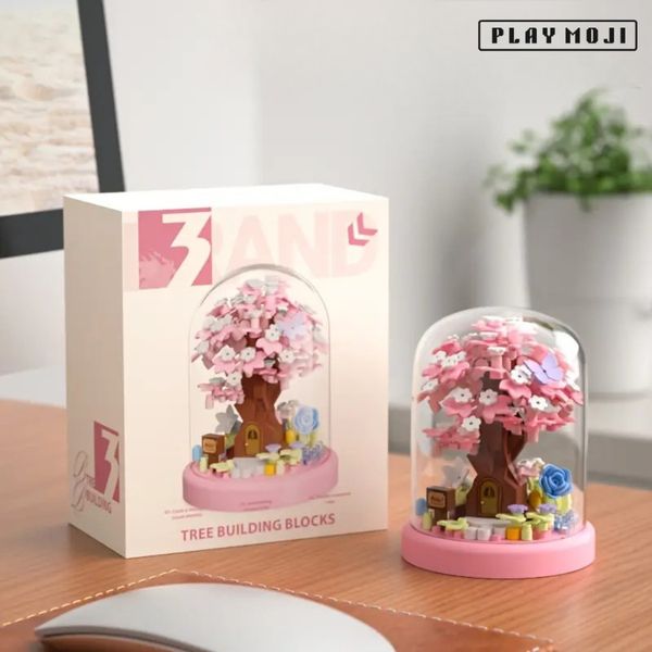 Four Seasons Tree House - Summer