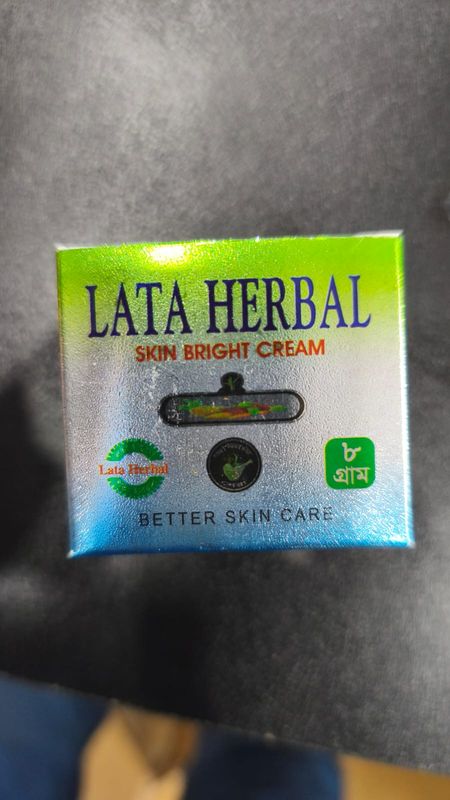 Lata Herbal Skin Bright Cream