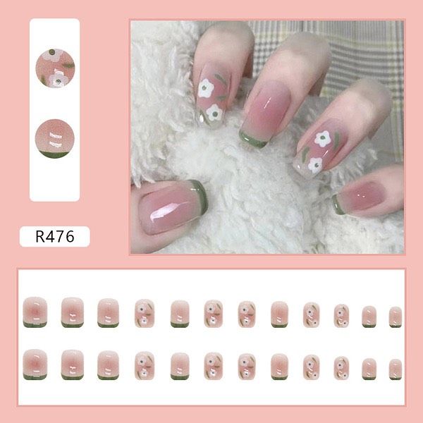 24 piece fake nail box