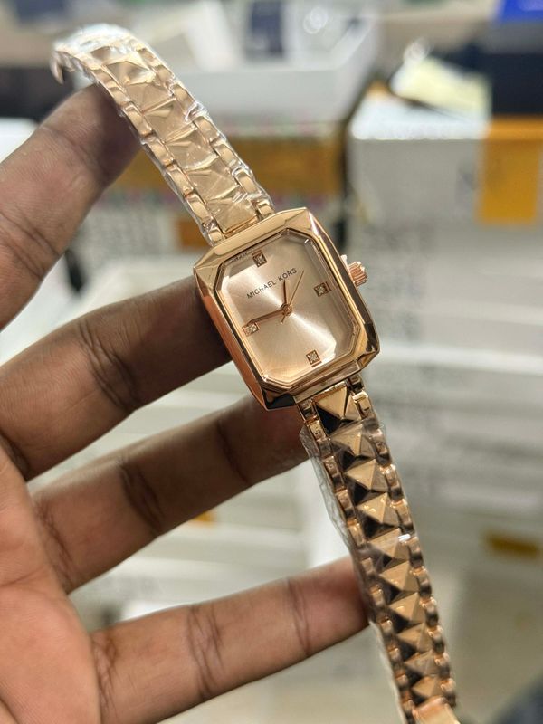 MK STONE DIGIT ROSE GOLD DIAL