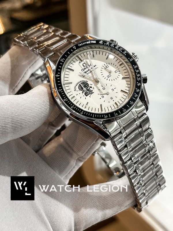 OMEGA SPEEDMASTER APOLLO CHAIN WHITE
