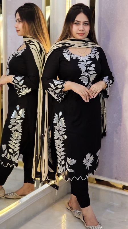 Embroidery Sequence Three Piece