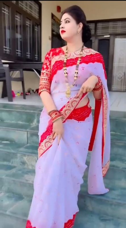 প্রিমিয়াম মাখন জর্জেট