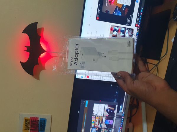 Oppo 33 watt Vooc Charger