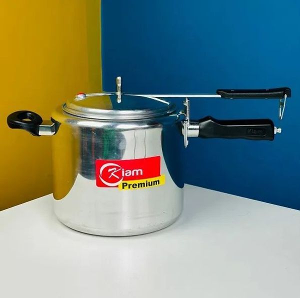 Kiam Classic Pressure Cooker – 6.5L প্রেসার কুকার ।