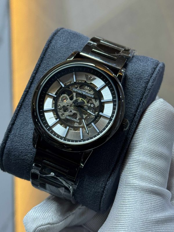 Armani auto black chain white black dial