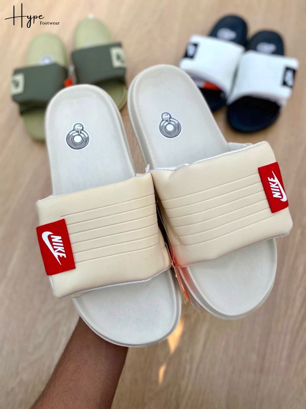 Nike Offcourt Adjust Slide (cream)