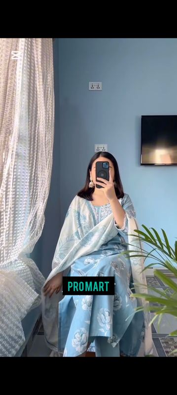 Ghulbahar Three Piece Set