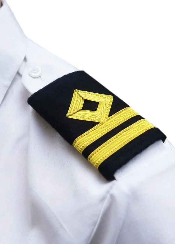 Second Officer Epaulet
