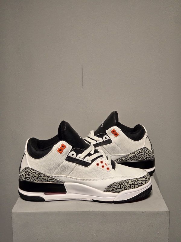 Air Jordan 3 Infrared