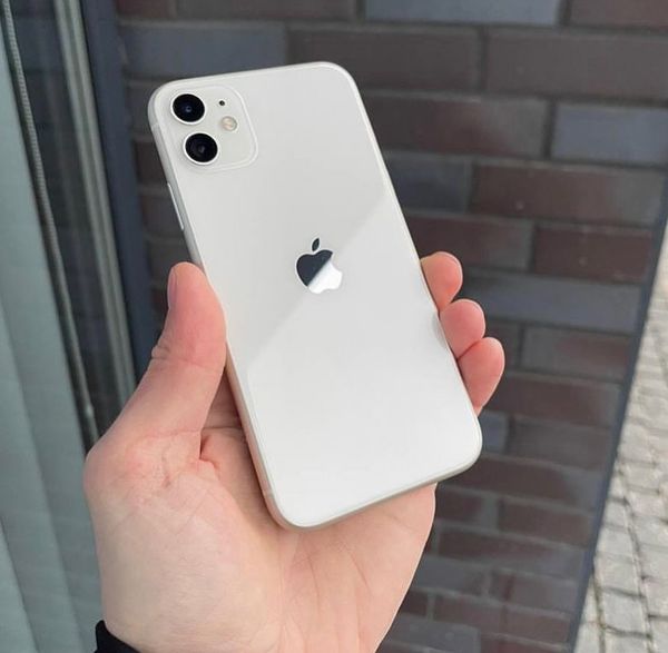 iPhone 11 (128GB)