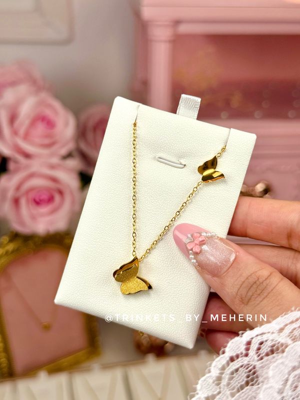 Butterfly neckpiece. 18k gold plated