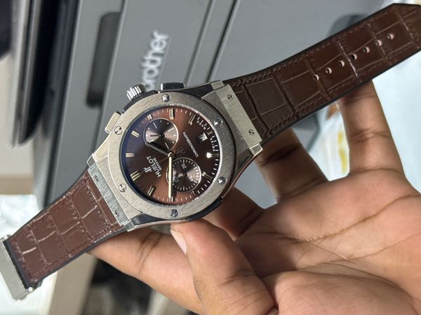 HUBLOT CLASSIC FUSION SILVER CASE BROWN BELT BROWN DIAL LEATHER TEXTURE