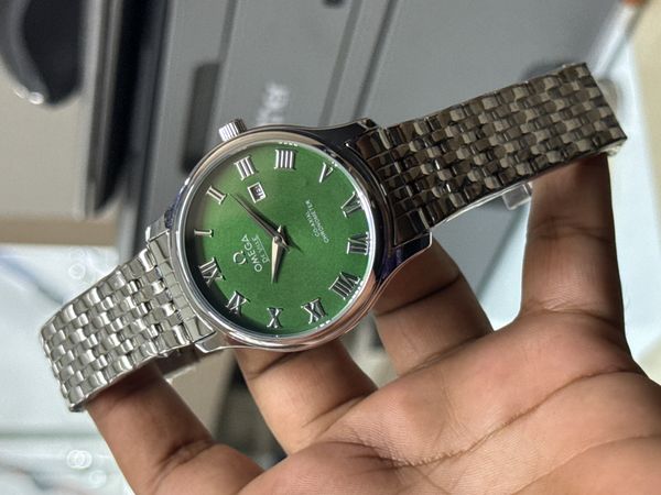 OMEGA DE VILLE FULL SILVER GREEN DIAL SWEEP