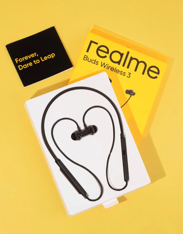 realme বাডস ওয়্যারলেস 3 - খাঁটি কালো realme Buds Wireless 3 – Pure Black .
