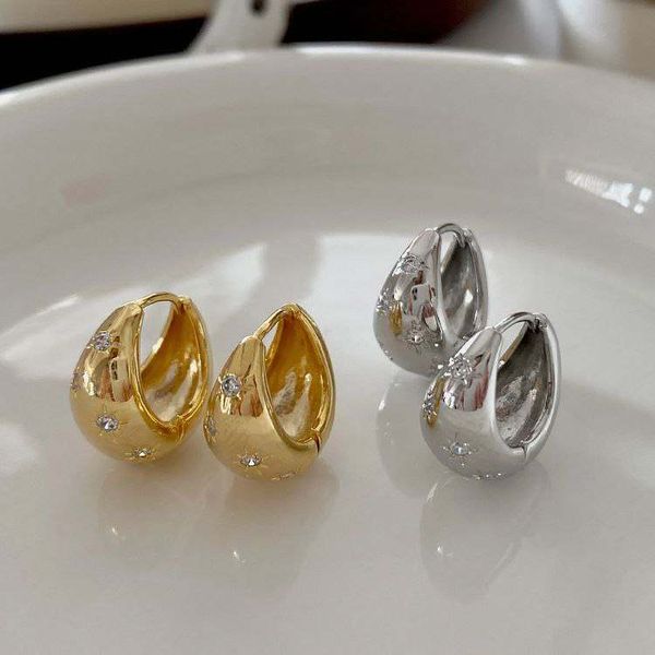 Circles and star shaped earrings