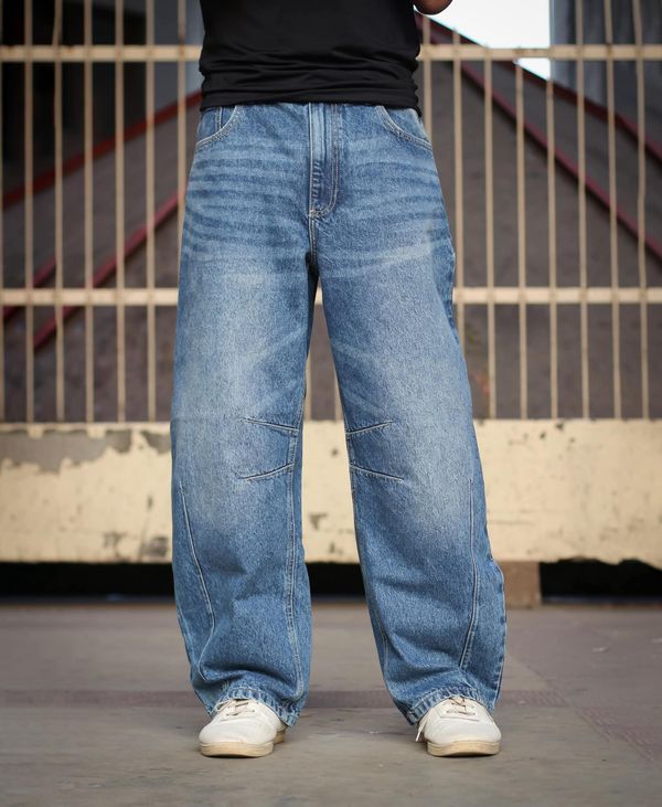 Baggy fitted medium blue denim pant