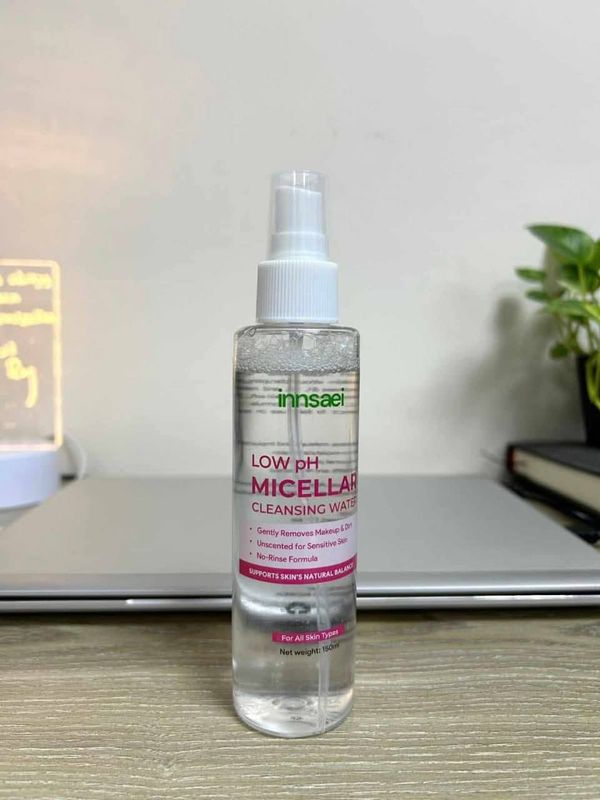 Innsaei  low pH Micellar Cleansing Water
