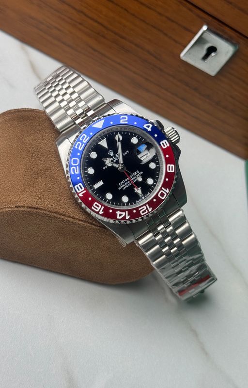 Rolex GMT master || Pepsi