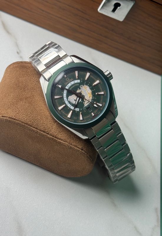 Omega Worldtimer Green dial