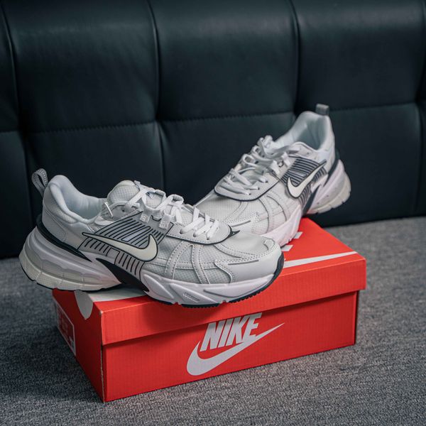 Nike V2K Run shoes (1:1)