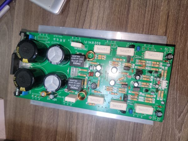 Amplifier circuit